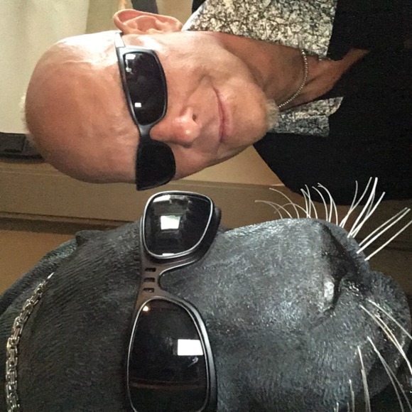 Meet your Posher, Sean - Picture 1 of 1